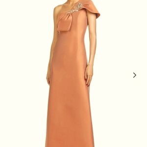 Mother of the Bride/Groom dresd